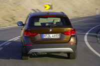 Click image for larger version

Name:	041-2011-bmw-x1-off.jpg
Views:	69
Size:	636.4 KB
ID:	990903