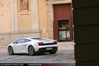 Click image for larger version

Name:	Lamborghini (13).jpg
Views:	29
Size:	514.6 KB
ID:	1010211