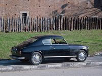 Click image for larger version

Name:	Lancia-Aurelia_B20_GT_1951_1600x1200_wallpaper_03.jpg
Views:	24
Size:	476.9 KB
ID:	2261414