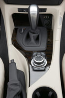 Click image for larger version

Name:	175-2011-bmw-x1-off.jpg
Views:	72
Size:	1.28 MB
ID:	991043