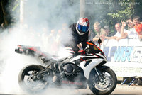 Click image for larger version

Name:	stunt2.jpg
Views:	73
Size:	424.5 KB
ID:	1622590