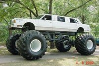 Click image for larger version

Name:	redneck-limo.jpg
Views:	56
Size:	30.4 KB
ID:	94750