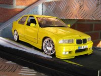 Click image for larger version

Name:	bmw_m3_e36_berline_rtr_jaune_jantes_gtr_img5101kh4.jpg
Views:	47
Size:	45.4 KB
ID:	2090498