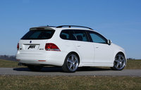 Click image for larger version

Name:	ABT-Volkswagen-Golf-V-Variant-3.jpg
Views:	760
Size:	101.1 KB
ID:	463237