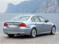 Click image for larger version

Name:	BMW-3-Series_2009_1600x1200_wallpaper_0c.jpg
Views:	29
Size:	335.8 KB
ID:	1225411