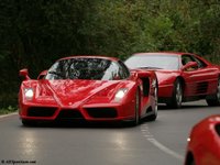 Click image for larger version

Name:	2003_ferrari_enzo_19_m.jpg
Views:	36
Size:	85.2 KB
ID:	1191815