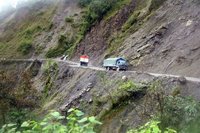 Click image for larger version

Name:	North-Yungas-Road-5.jpg
Views:	254
Size:	76.0 KB
ID:	1902626