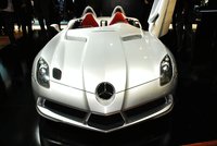 Click image for larger version

Name:	mercedes-mclaren-slr-stirling-moss-at-2009-naias_4.jpg
Views:	202
Size:	188.9 KB
ID:	755375