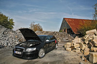 Click image for larger version

Name:	DKR-Audi-RS6-8.jpg
Views:	374
Size:	197.1 KB
ID:	685245