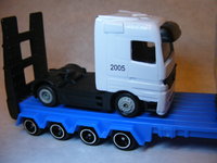 Click image for larger version

Name:	Daf 3300 space cab - MATCHBOX + trailer 1-87 3.JPG
Views:	64
Size:	1.43 MB
ID:	1344038