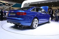 Click image for larger version

Name:	06_audi_rs6_sedan_live.jpg
Views:	434
Size:	209.1 KB
ID:	624838