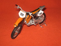 Click image for larger version

Name:	KTM 520 SX.jpeg
Views:	53
Size:	1.49 MB
ID:	1521788