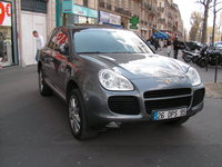 Click image for larger version

Name:	Porsche Cayenne Turbo.JPG
Views:	34
Size:	1.56 MB
ID:	513377
