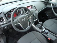 Click image for larger version

Name:	Noul Opel Astra 23.01.2010 103.jpg
Views:	27
Size:	1.31 MB
ID:	1278847