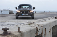 Click image for larger version

Name:	073-2011-bmw-x1-off.jpg
Views:	34
Size:	801.0 KB
ID:	990935