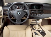 Click image for larger version

Name:	Serie 5 interior.jpg
Views:	44
Size:	884.4 KB
ID:	1023385