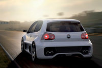 Click image for larger version

Name:	05-19-07-02-Volkswagen-Golf-GTI-W12-650.jpg
Views:	57
Size:	72.0 KB
ID:	372905