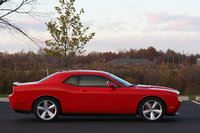 Click image for larger version

Name:	05_09challengersrt8gar.jpg
Views:	101
Size:	1.18 MB
ID:	718629