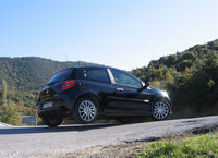 Click image for larger version

Name:	Renault Clio RS 1.jpg
Views:	55
Size:	269.3 KB
ID:	1625628