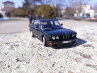 Click image for larger version

Name:	BMW e28 M535 - AUTOART 1-43 2.jpg
Views:	9
Size:	1.10 MB
ID:	3210612