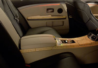 Click image for larger version

Name:	interieur_bmw7er_showcar_fond-miko4.jpg
Views:	45
Size:	163.2 KB
ID:	1002388