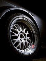 Click image for larger version

Name:	0506_03z+1992_BMW_E36_325_4_Door+Close_Up_BBS_18inch_Race_Wheel.jpg
Views:	34
Size:	48.8 KB
ID:	1471009