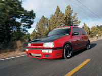Click image for larger version

Name:	eurp_0708_01_z+1996_vw_gti+front_view.jpg
Views:	191
Size:	75.6 KB
ID:	368754