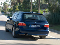 Click image for larger version

Name:	BMW-5-Series_Touring_2008_1600x1200_wallpaper_10.jpg
Views:	38
Size:	335.2 KB
ID:	1228314