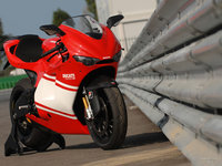 Click image for larger version

Name:	Ducati_Desmosedici_RR_2008_08_1024x768.jpg
Views:	45
Size:	120.1 KB
ID:	1598264