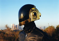 Click image for larger version

Name:	helmet02.jpg
Views:	2376
Size:	49.1 KB
ID:	947470