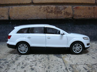 Click image for larger version

Name:	Audi Q7 02.jpg
Views:	78
Size:	222.1 KB
ID:	895754
