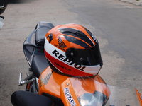 Click image for larger version

Name:	Xlite_repsol_replica3_1_.JPG
Views:	183
Size:	125.1 KB
ID:	1078281