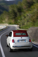 Click image for larger version

Name:	Fiat-500-Convertible-102.jpg
Views:	42
Size:	236.5 KB
ID:	978533