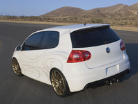 Click image for larger version

Name:	volkswagen-golf-thunder-bunny-concept-9452.jpg
Views:	48
Size:	707.8 KB
ID:	1534828