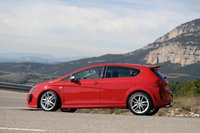 Click image for larger version

Name:	seat-leon-linea-r_10.jpg
Views:	298
Size:	158.0 KB
ID:	697884