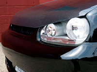 Click image for larger version

Name:	0706et_12_Z+2001_vw_jetta_glx+gti_headlamps.jpg
Views:	363
Size:	67.9 KB
ID:	368879