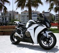 Click image for larger version

Name:	bikepics-1297190-full.jpg
Views:	279
Size:	209.3 KB
ID:	742343