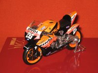 Click image for larger version

Name:	Honda RC211V - Dani Pedrosa 2007.jpeg
Views:	101
Size:	147.5 KB
ID:	1521757