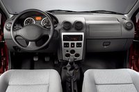 Click image for larger version

Name:	renault-logan-interior.jpg
Views:	141
Size:	28.9 KB
ID:	1014267