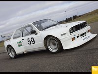 Click image for larger version

Name:	BMW%20RS500.jpg
Views:	65
Size:	167.4 KB
ID:	223453