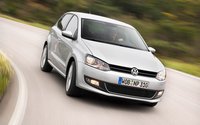 Click image for larger version

Name:	112_0905_01z+2009_volkswagen_polo+front_view.jpg
Views:	471
Size:	45.4 KB
ID:	927420