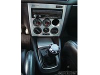 Click image for larger version

Name:	eurp-1108-09+2003-vw-gti-20ae+shifter.jpg
Views:	198
Size:	35.9 KB
ID:	2405933