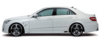 Click image for larger version

Name:	Lorinser-2010-Mercedes-E-Class-6.jpg
Views:	446
Size:	48.1 KB
ID:	1097610