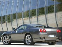 Click image for larger version

Name:	Ferrari-575M_Superamerica_2005_800x600_wallpaper_21.jpg
Views:	64
Size:	103.2 KB
ID:	685383