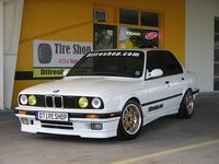 Click image for larger version

Name:	E30Shop004.jpg
Views:	56
Size:	54.7 KB
ID:	2948618