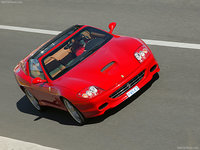 Click image for larger version

Name:	Ferrari-575M_Superamerica_2005_800x600_wallpaper_11.jpg
Views:	60
Size:	108.7 KB
ID:	685373