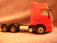 Click image for larger version

Name:	Volvo FH 12 Lowbad Trailer - JOAL 1-50 9.JPG
Views:	68
Size:	1.45 MB
ID:	1130528