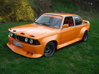 Click image for larger version

Name:	1982-323i-Widebody.jpg
Views:	87
Size:	25.7 KB
ID:	2054400