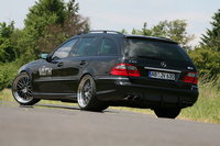 Click image for larger version

Name:	Mercedes-E63-Estate-3.JPG
Views:	257
Size:	320.8 KB
ID:	999583