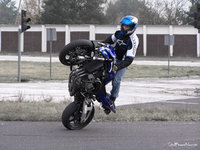 Click image for larger version

Name:	2007-11-05-bikepics-potd.jpg
Views:	218
Size:	366.9 KB
ID:	745946